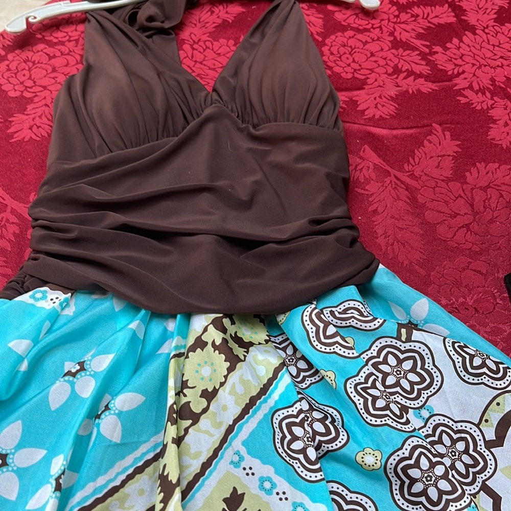 Sweet, Sexy, Figure Flattering Susie Chen for Maggy Botique Halter Top Dress